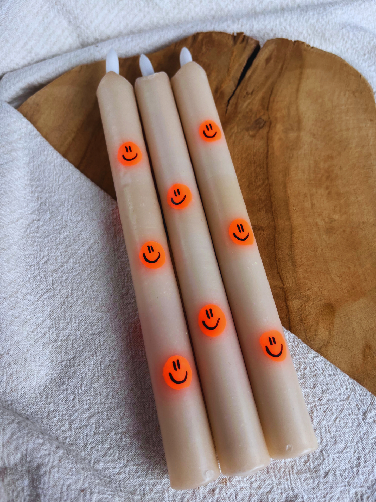 Led Dinerkaars Smiley Neon Oranje