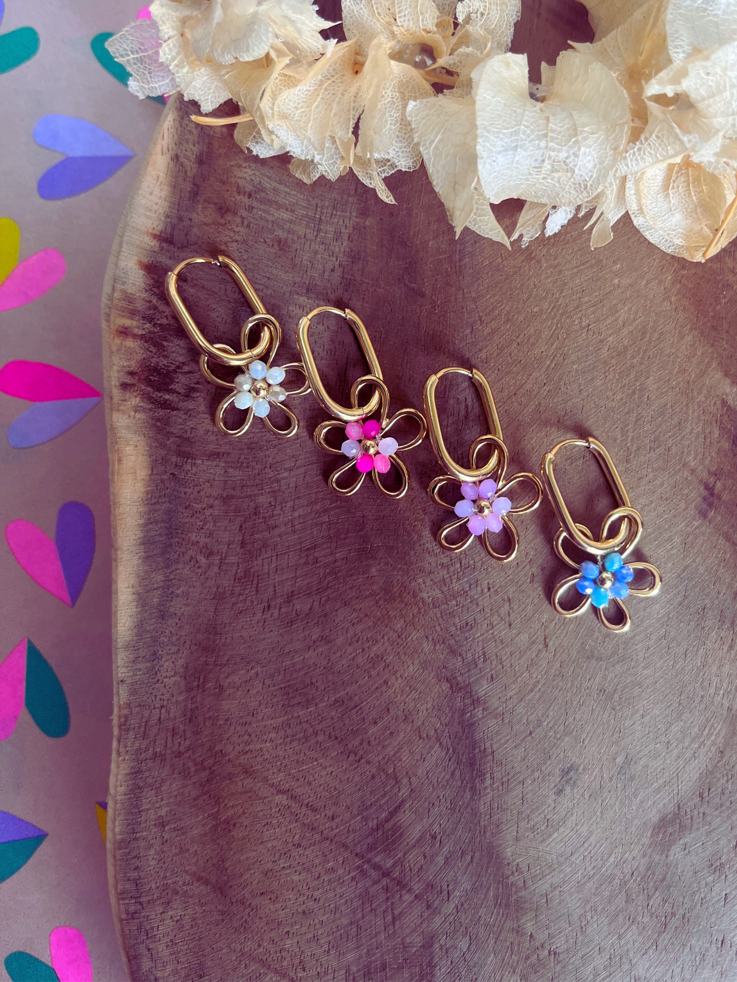 Earrings Flower Beige